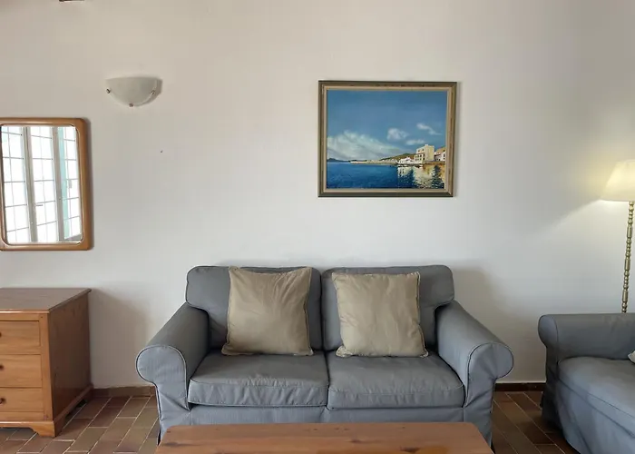 Es Castell 2 4 By Som Menorca * فورنيلس